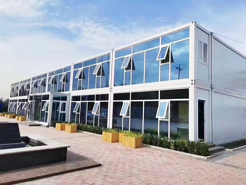 Projet d'immeuble de bureaux modulaires à conteneurs de deux étages