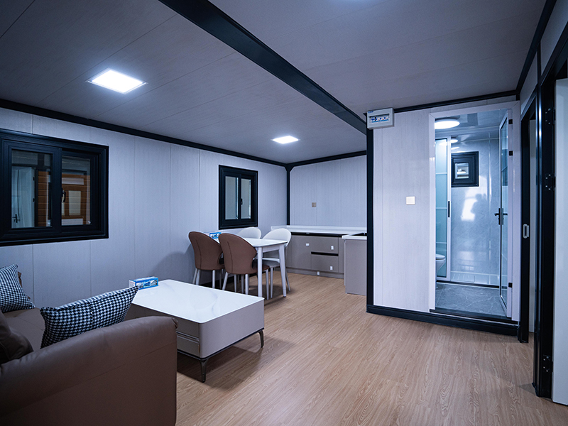 Maison extensible de 20 pieds avec extension à deux ailes