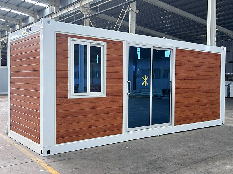Salle de conteneurs pliables