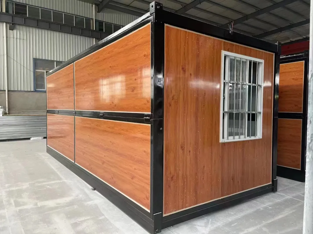 Salle de conteneurs pliables