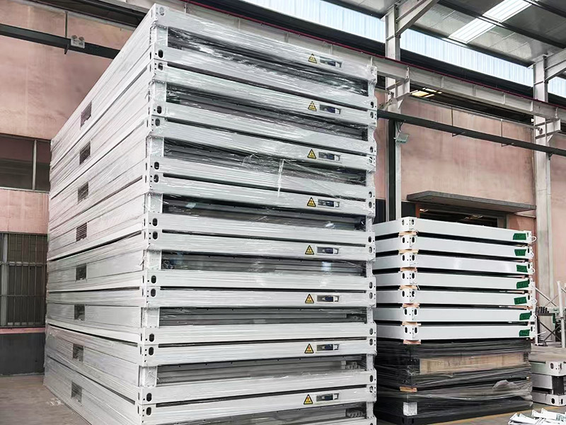 Maison de conteneur pliable