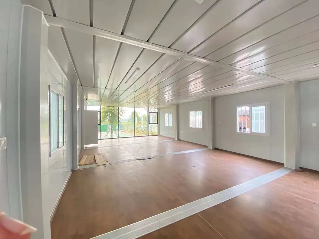 Bâtiment de conteneurs de bureaux modulaires Flat Pack
