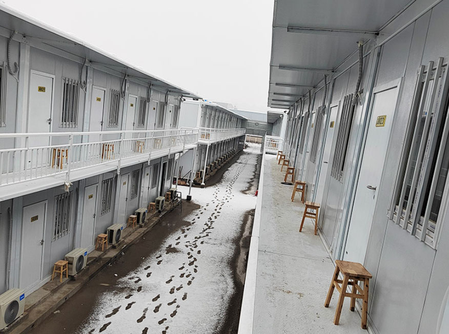 Salle de classe et bâtiment scolaire en conteneurs préfabriqués